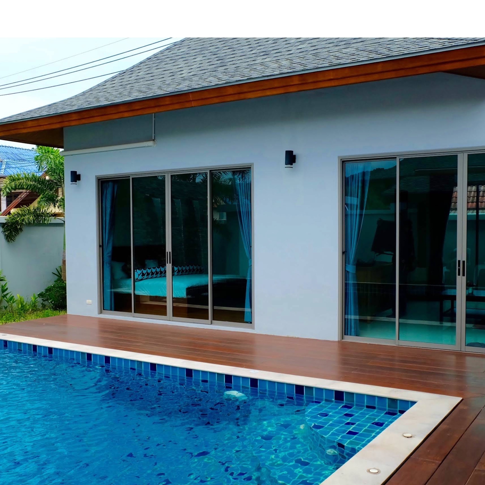Luxury Pool Villa by Villa Rawai logo