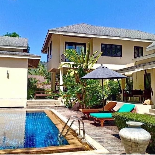 Phuchaofa Pool Villa logo